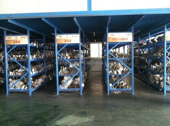 أدوات الأنابيب المعدنية أدوات أنابيب التلحيم المؤخرة متساوية Tee ASME B16.9 8