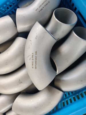 UNS C71500 SMLS DN100 CuNi 9010 Cushion Tee 2.5mm تركيبات لحام بعقب
